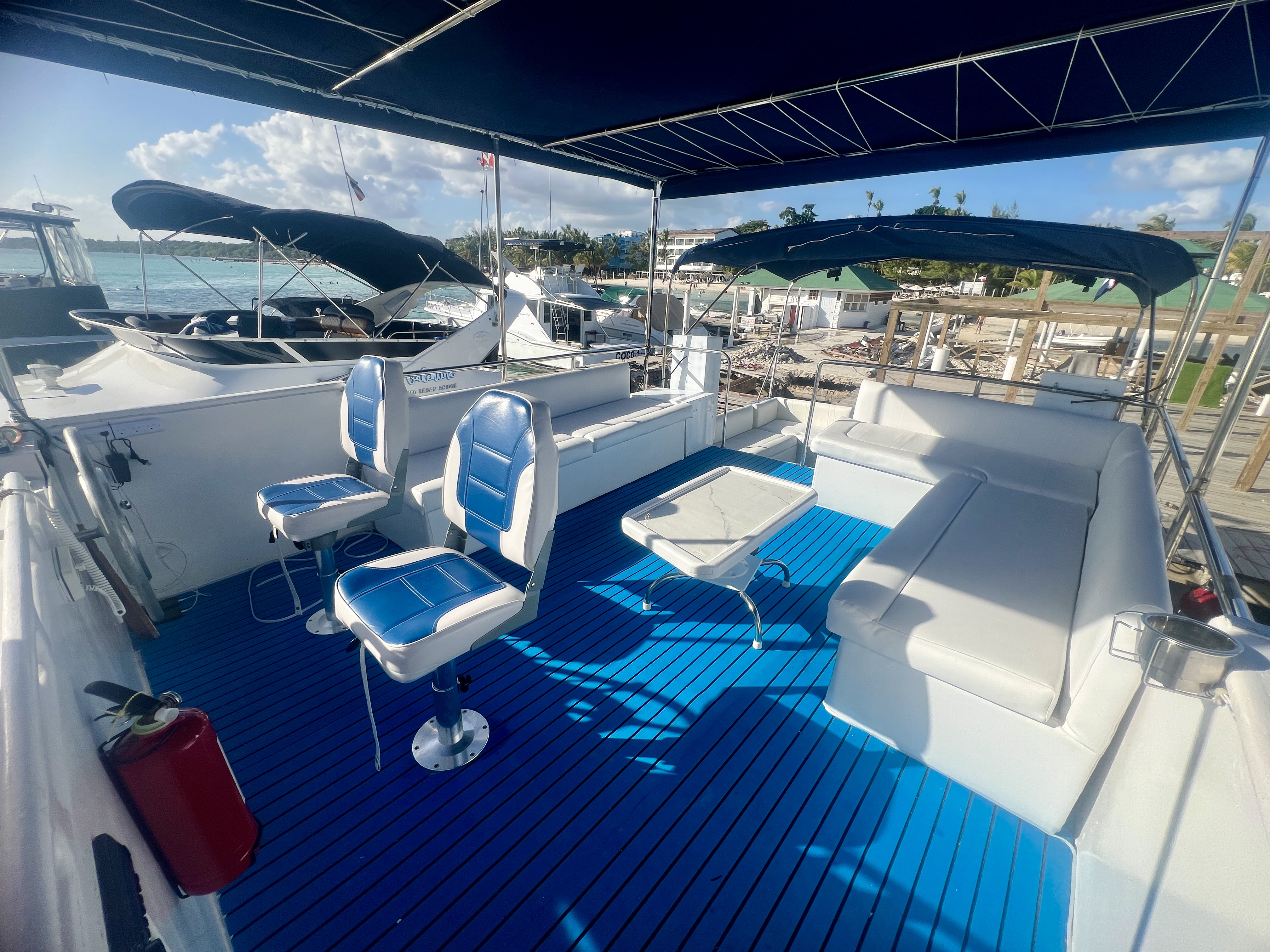 Agua Marina cubierta